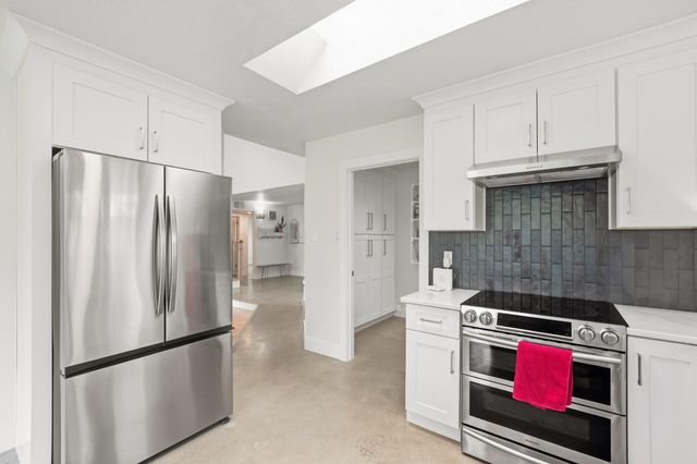 12501 Oakland Avenue NE, Albuquerque, NM 87122