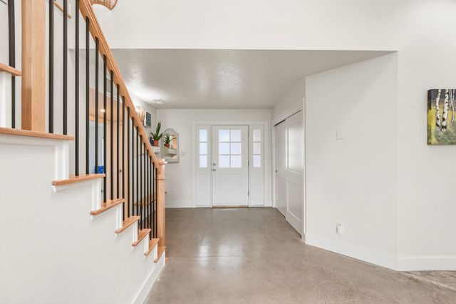 12501 Oakland Avenue NE, Albuquerque, NM 87122