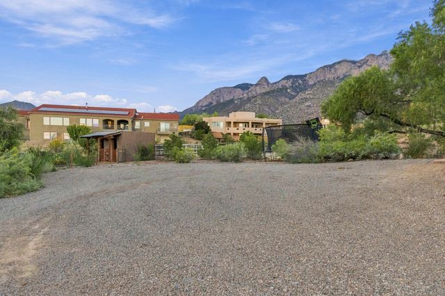 12501 Oakland Avenue NE, Albuquerque, NM 87122