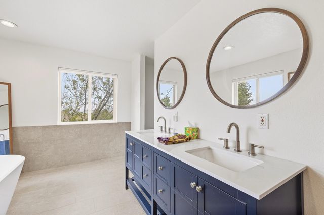 12501 Oakland Avenue NE, Albuquerque, NM 87122