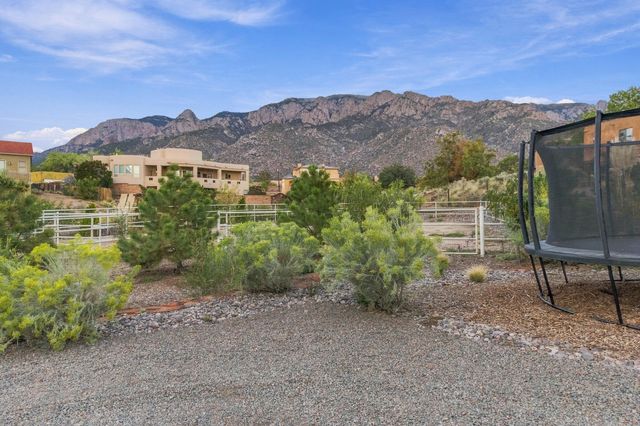 12501 Oakland Avenue NE, Albuquerque, NM 87122