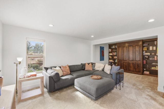 12501 Oakland Avenue NE, Albuquerque, NM 87122