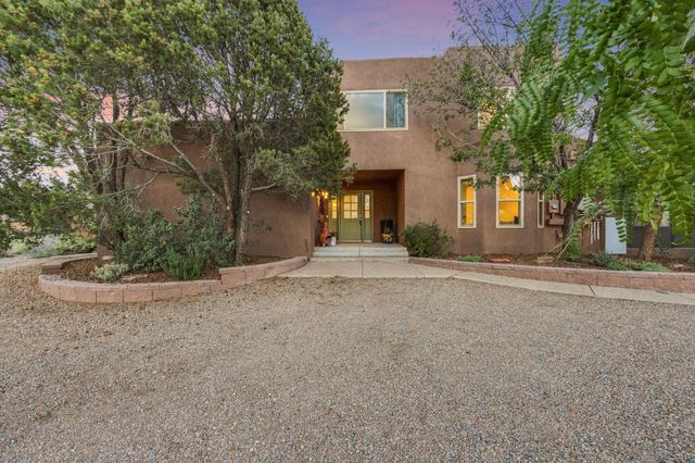 12501 Oakland Avenue NE, Albuquerque, NM 87122