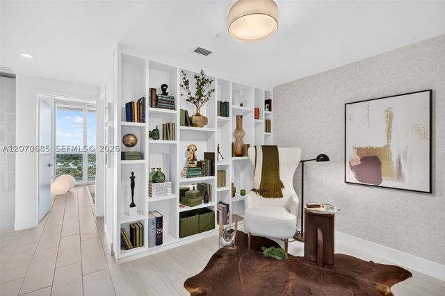 2000 Metropica Way 1901, Sunrise, FL 33323