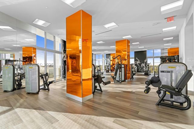 2000 Metropica Way 1901, Sunrise, FL 33323