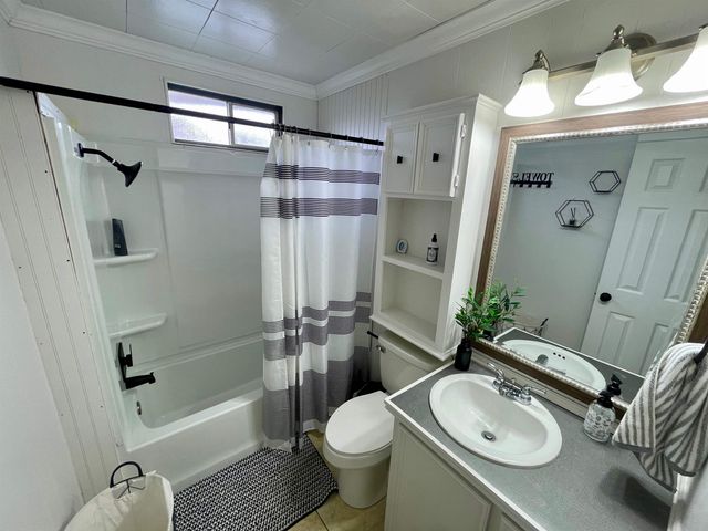 247 West 23rd Street, Larose, LA 70373