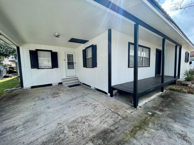 247 West 23rd Street, Larose, LA 70373