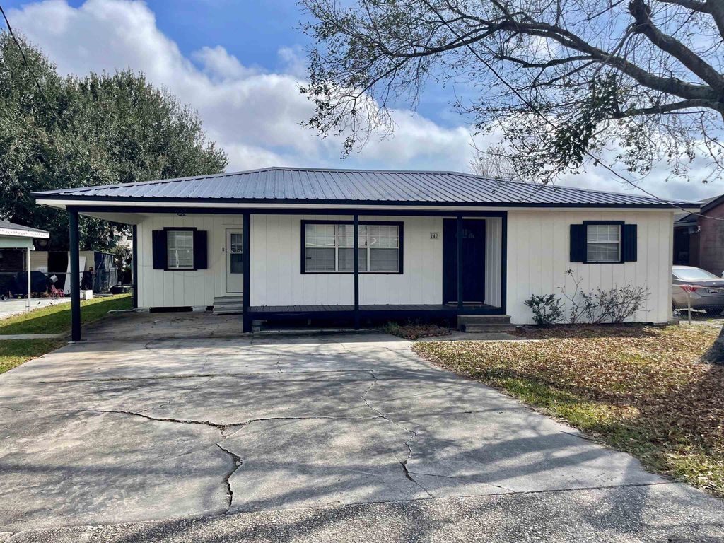 247 West 23rd Street, Larose, LA 70373