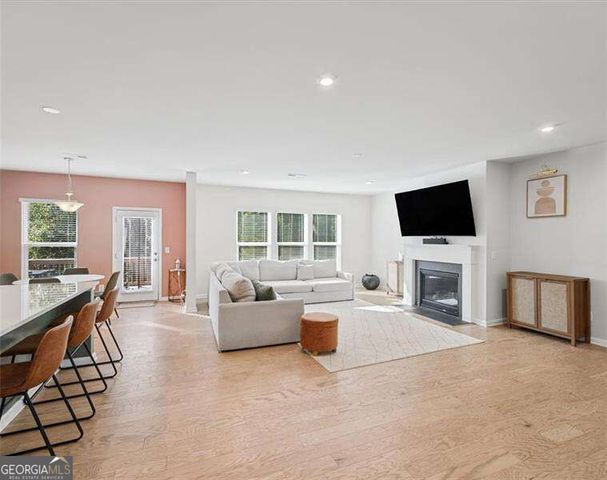 361 Riverclub Road, Acworth, GA 30101