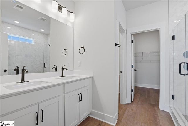 457 Amaryllis Lane, Woodruff, SC 29388