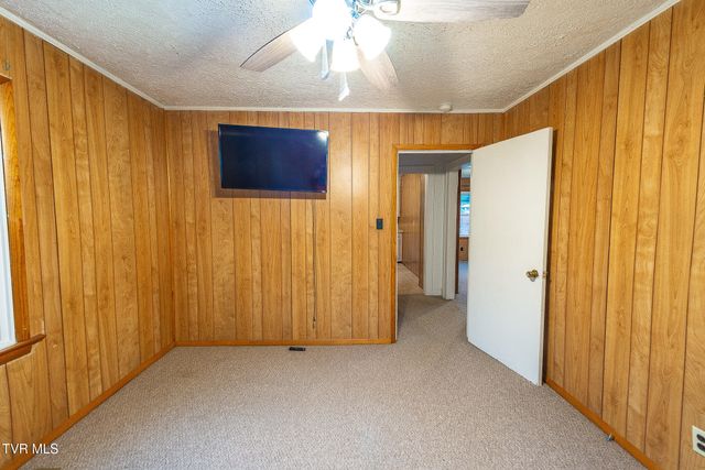 128 Beacon Street, Gate City, VA 24251
