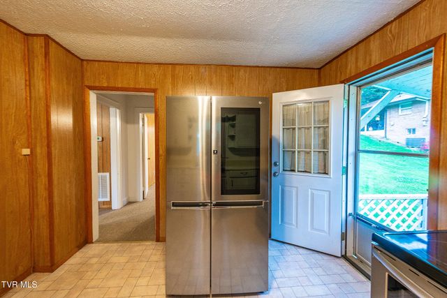 128 Beacon Street, Gate City, VA 24251