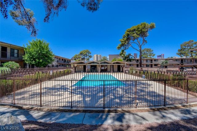 625 South Royal Crest Circle 13, Las Vegas, NV 89169