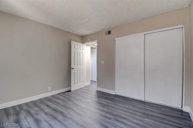625 South Royal Crest Circle 13, Las Vegas, NV 89169