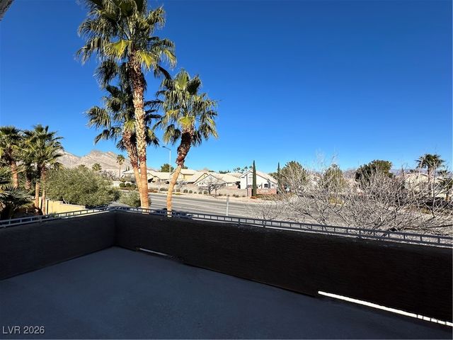 10400 Falls Church Avenue, Las Vegas, NV 89144