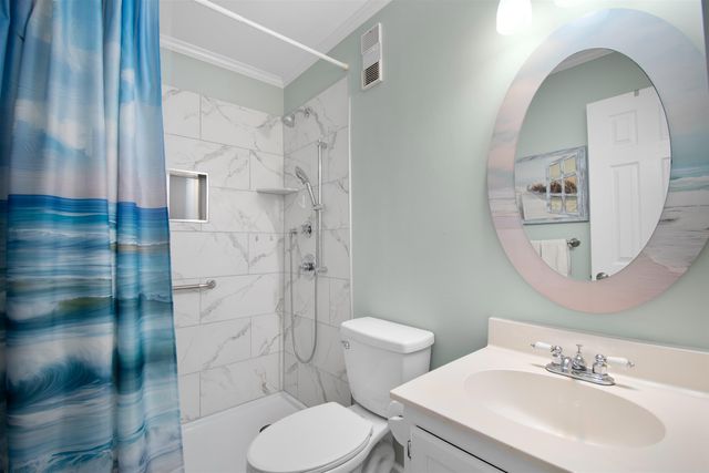 300 Marsh Pl Unit 204A, Murrells Inlet, SC 29576
