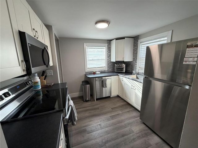 1102 Zephyr Hill Avenue, Eau Claire, WI 54703