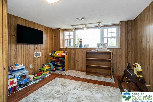 903 highland Avenue, Bethlehem City, PA 18018