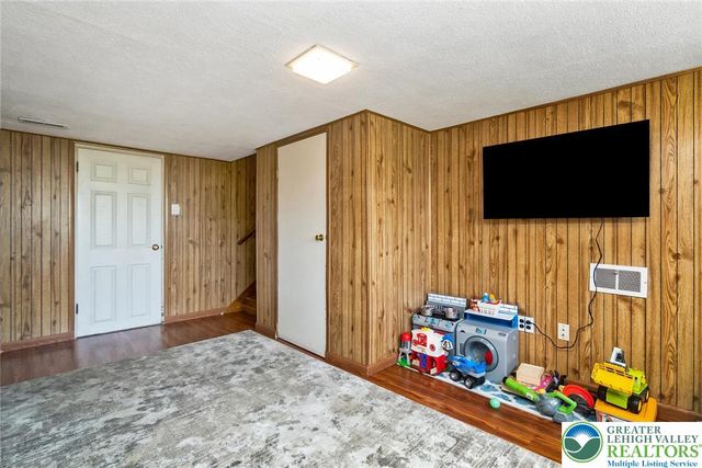 903 highland Avenue, Bethlehem City, PA 18018