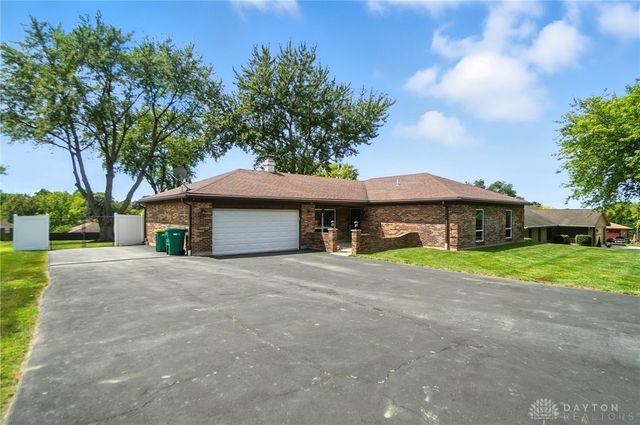 465 Grange Hall Road, Beavercreek, OH 45430