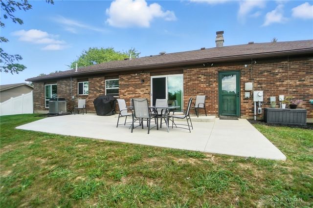 465 Grange Hall Road, Beavercreek, OH 45430