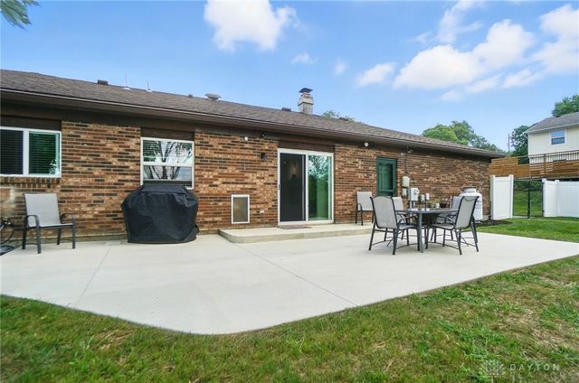 465 Grange Hall Road, Beavercreek, OH 45430