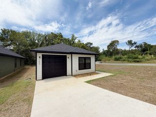 1901 S Lamar, Denison, TX 75021