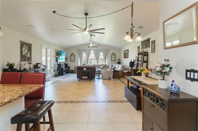 439 VIRGINIA AVENUE, St Cloud, FL 34769