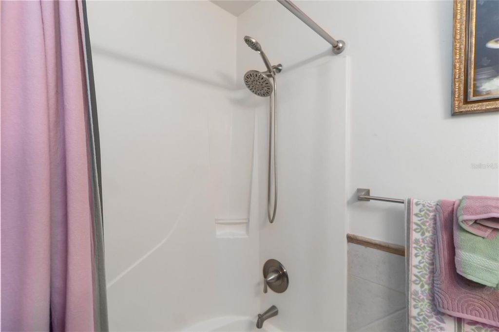 Image 20 of property listing at 439 VIRGINIA AVENUE, St Cloud, FL 34769