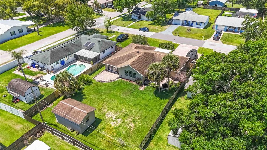 Image 31 of property listing at 439 VIRGINIA AVENUE, St Cloud, FL 34769