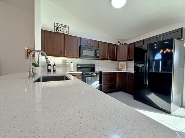 13642 CITRUS FARMS DRIVE, Astatula, FL 34705