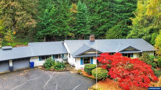 8095 Sunnyside Rd SE, Salem, OR 97306