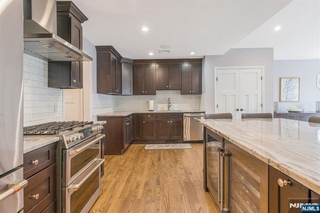 59 Colgate Avenue, Wyckoff, NJ 07481