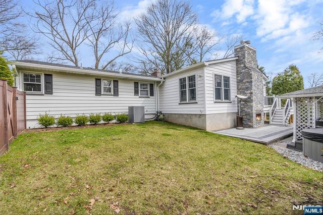 59 Colgate Avenue, Wyckoff, NJ 07481