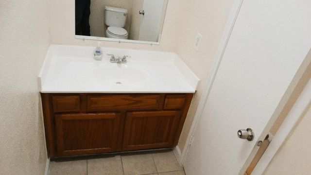 5810 Twisted Pine Court D, Houston, TX 77039