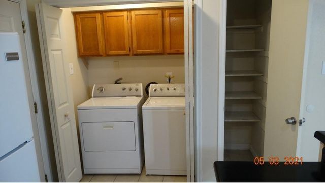 5810 Twisted Pine Court D, Houston, TX 77039