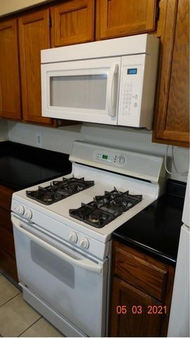 5810 Twisted Pine Court D, Houston, TX 77039