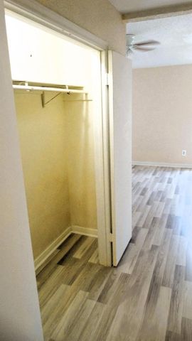 5810 Twisted Pine Court D, Houston, TX 77039