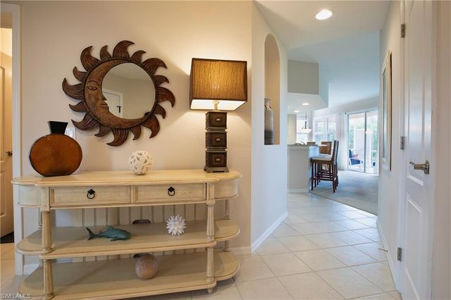 28052 Palmas Grandes LN 101, Bonita Springs, FL 34135