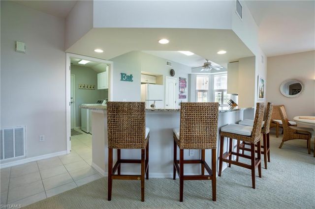 28052 Palmas Grandes LN 101, Bonita Springs, FL 34135