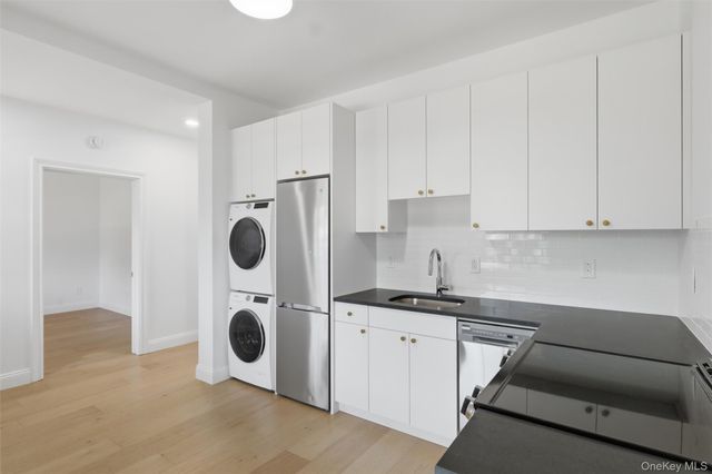 201 Main Street 2, Beacon, NY 12508