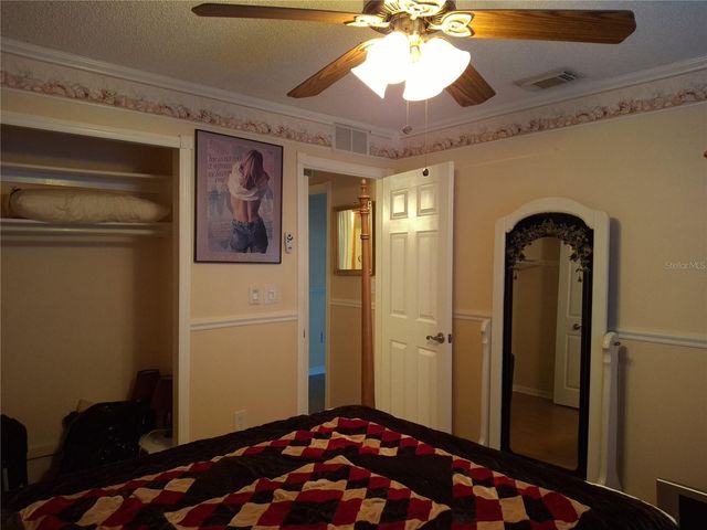 9305 120TH LANE, Seminole, FL 33772