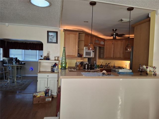 9305 120TH LANE, Seminole, FL 33772