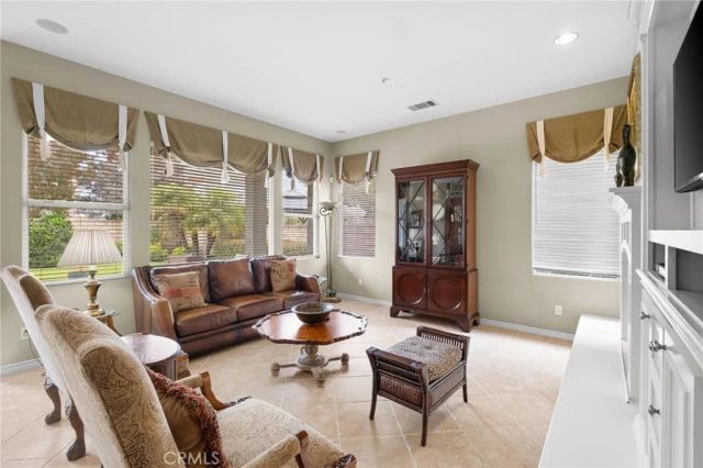 3701 Avondale Lane, Oxnard, CA 93036