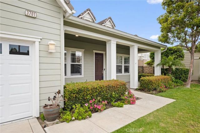 3701 Avondale Lane, Oxnard, CA 93036