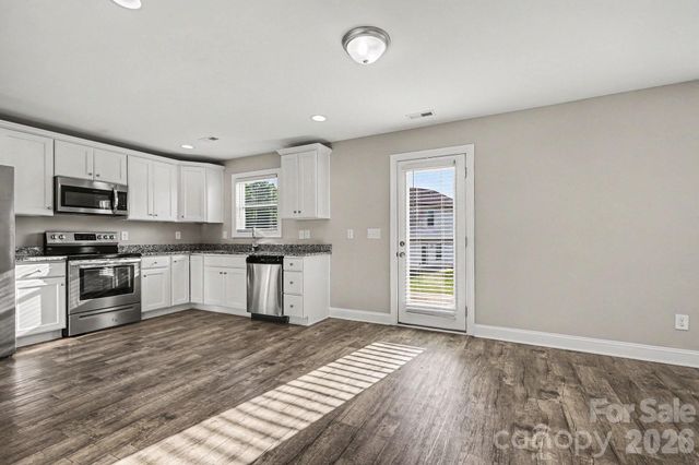 1573 Mayfair Drive, Conover, NC 28613