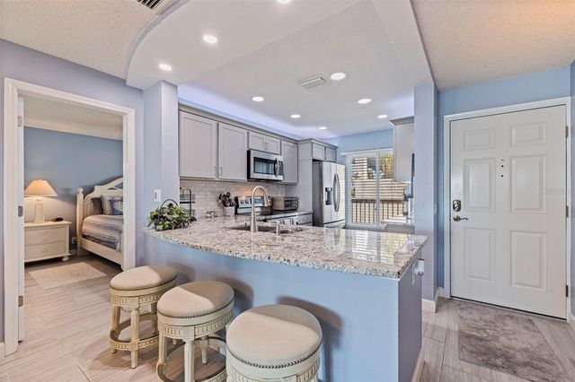 6365 BAHIA DEL MAR BOULEVARD 212, St Petersburg, FL 33715