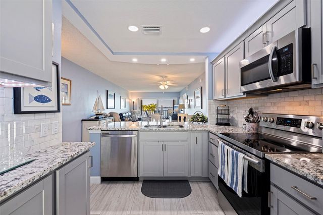 6365 BAHIA DEL MAR BOULEVARD 212, St Petersburg, FL 33715