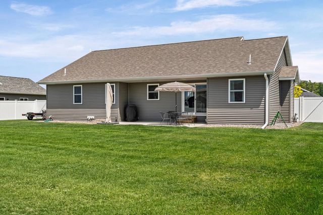 1610 Fox Glove STREET, Holmen, WI 54636