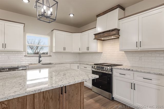 36870 E 186th Street S, Porter, OK 74458